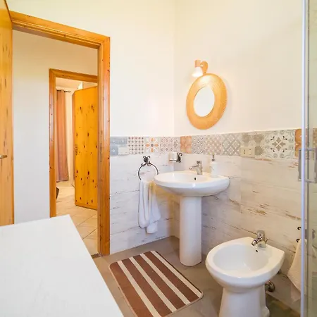 Holiday home Awesome In With Kitchen Altavilla Milicia