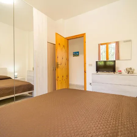 Gorgeous In * אלטאווילה מיליציה