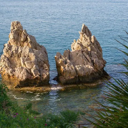 Gorgeous In בית נופש